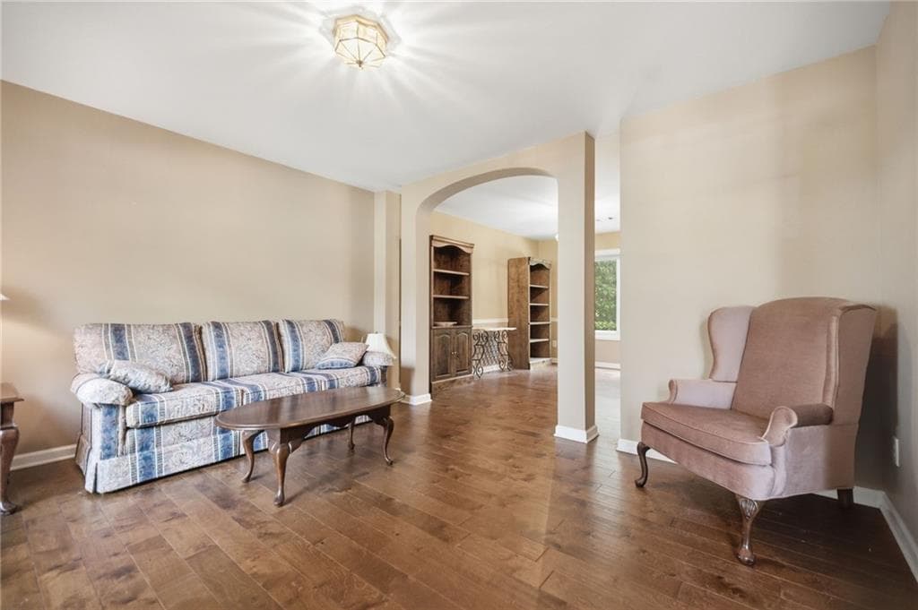 3 bedroom, 3 bathroom, 2,118 sq ft single family residence for sale at 4110 Starr Creek Road, Cumming, GA 30028 — photo 6
