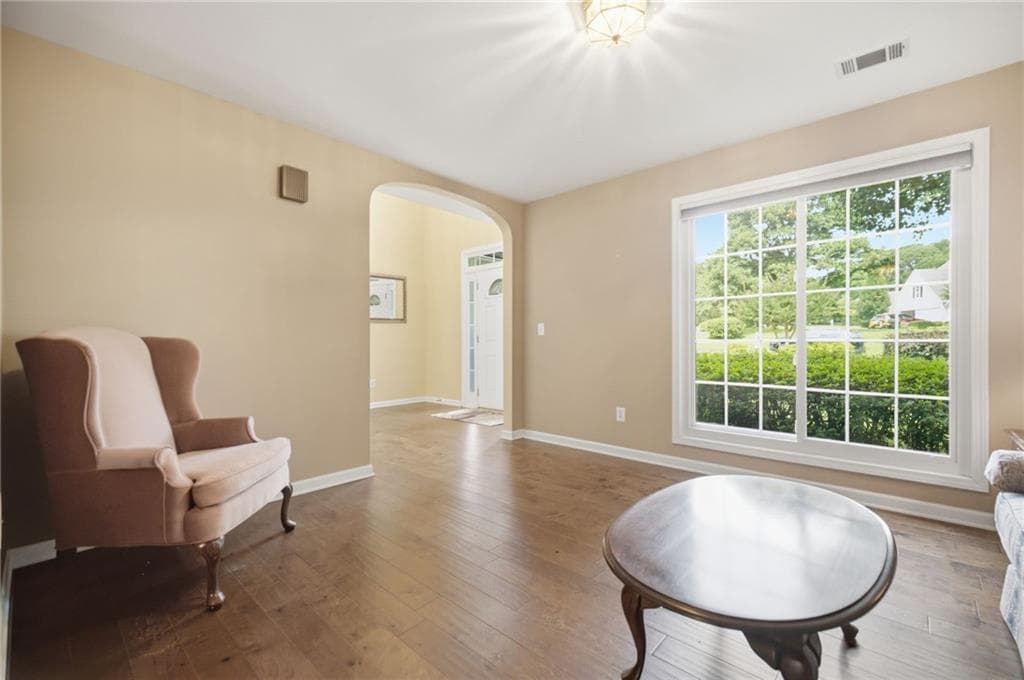 3 bedroom, 3 bathroom, 2,118 sq ft single family residence for sale at 4110 Starr Creek Road, Cumming, GA 30028 — photo 5