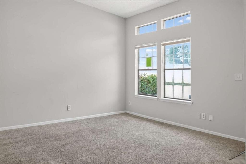 3 bedroom, 2 bathroom, 1,587 sq ft single family residence for sale at 2414 Leslie Brook Drive, Decatur, GA 30035 — photo 8