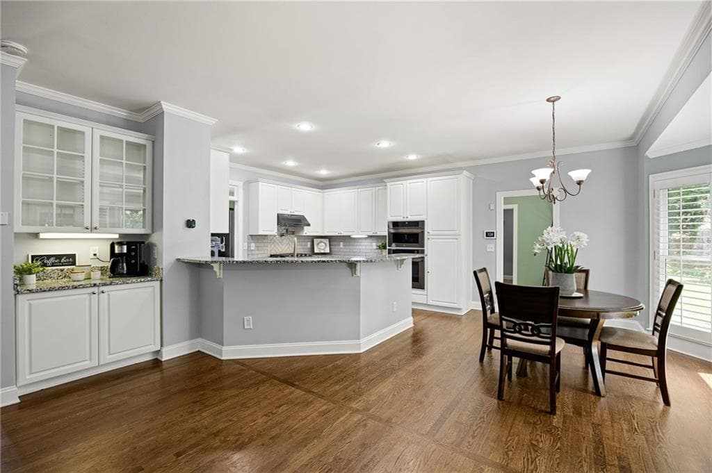 6 bedroom, 5 bathroom, 3,993 sq ft single family residence for sale at 3071 Winborn Ridge, Kennesaw, GA 30152 — photo 2
