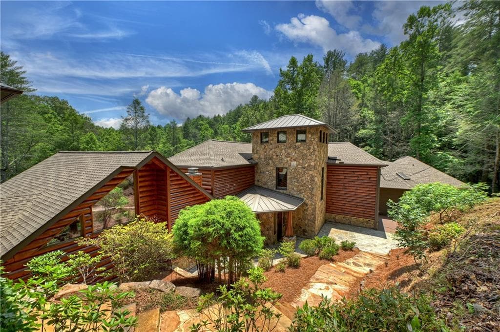 5 bedroom, 7 bathroom, 8,142 sq ft single family residence for sale at 192 Delphi Hills Lane, Mccaysville, GA 30555 — photo 3