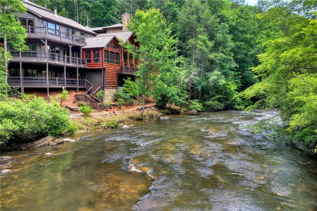 5 bedroom, 7 bathroom, 8,142 sq ft single family residence for sale at 192 Delphi Hills Lane, Mccaysville, GA 30555 — photo 8