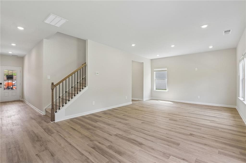 5 bedroom, 3 bathroom, 2,053 sq ft single family residence for sale at 24 Rise Road, Adairsville, GA 30103 — photo 9