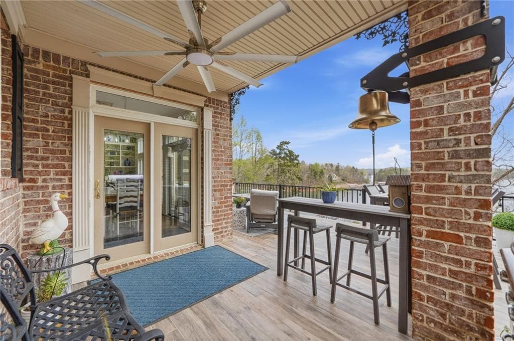 4 bedroom, 6 bathroom, 7,800 sq ft single family residence for sale at 8970 Fields Way, Gainesville, GA 30506 — photo 6