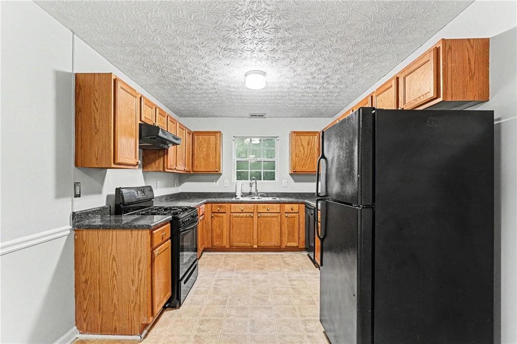 3 bedroom, 3 bathroom, 1,473 sq ft single family residence under contract at 5060 Tussahaw Crossing, Mcdonough, GA 30252 — photo 7