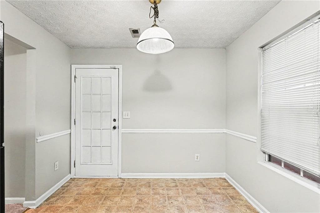 3 bedroom, 3 bathroom, 1,473 sq ft single family residence under contract at 5060 Tussahaw Crossing, Mcdonough, GA 30252 — photo 10