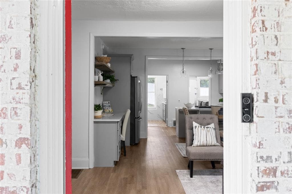 3 bedroom, 2 bathroom, 1,280 sq ft single family residence under contract at 486 Lytle Avenue, Atlanta, GA 30316 — photo 4