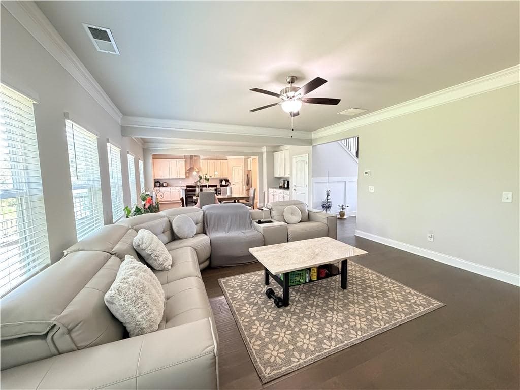 4 bedroom, 3 bathroom, 3,040 sq ft single family residence for sale at 5100 Woodline View Circle, Auburn, GA 30011 — photo 9