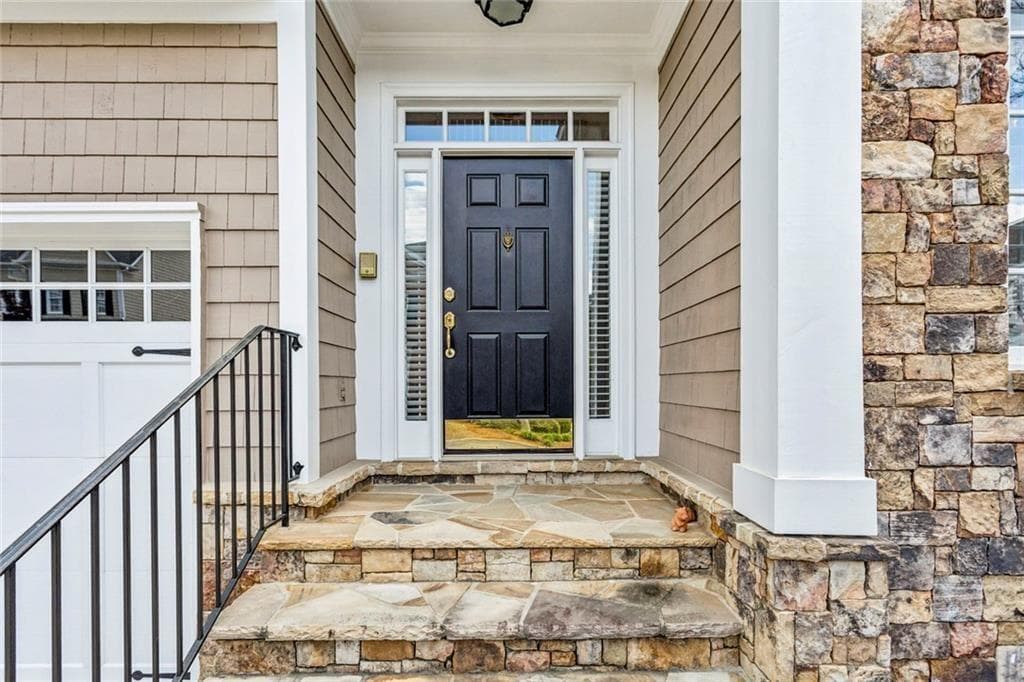 4 bedroom, 4 bathroom, 3,211 sq ft single family residence for sale at 3408 Paces Ferry Circle, Smyrna, GA 30080 — photo 3