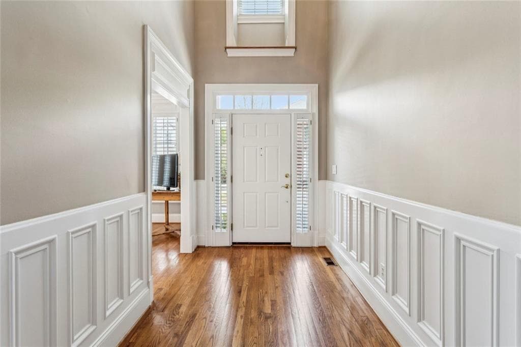 4 bedroom, 4 bathroom, 3,211 sq ft single family residence for sale at 3408 Paces Ferry Circle, Smyrna, GA 30080 — photo 5