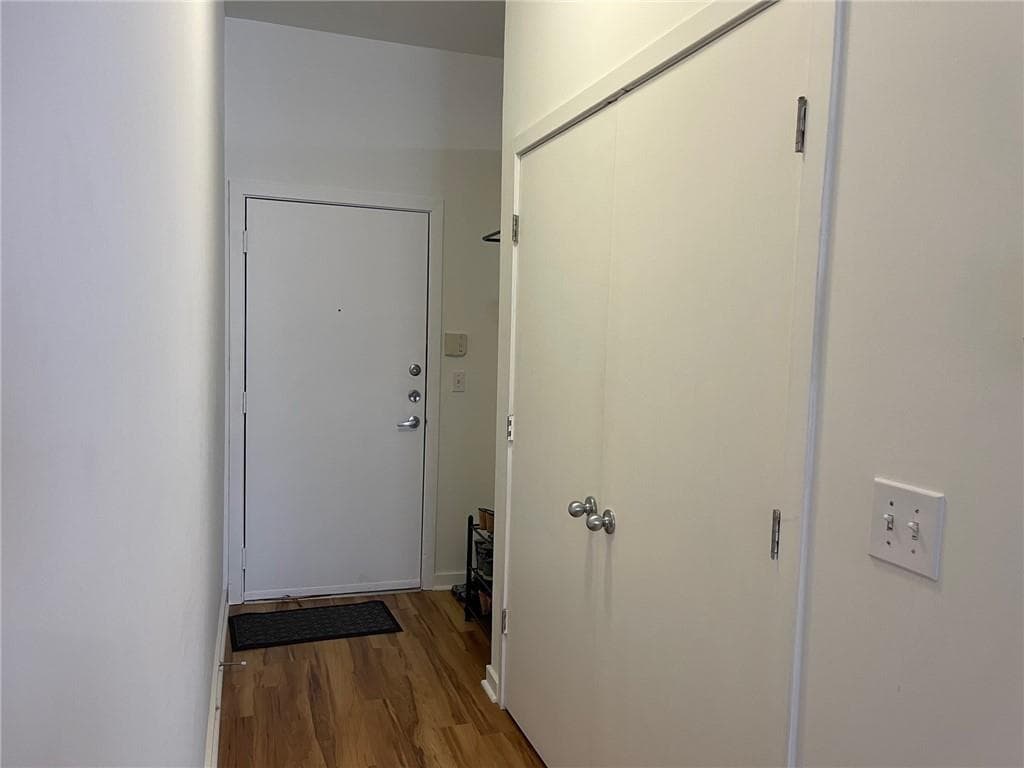 1 bedroom, 1 bathroom, 625 sq ft condominium for rent at 800 Peachtree Street 8507, Atlanta, GA 30308 for $1,800 a month — photo 4