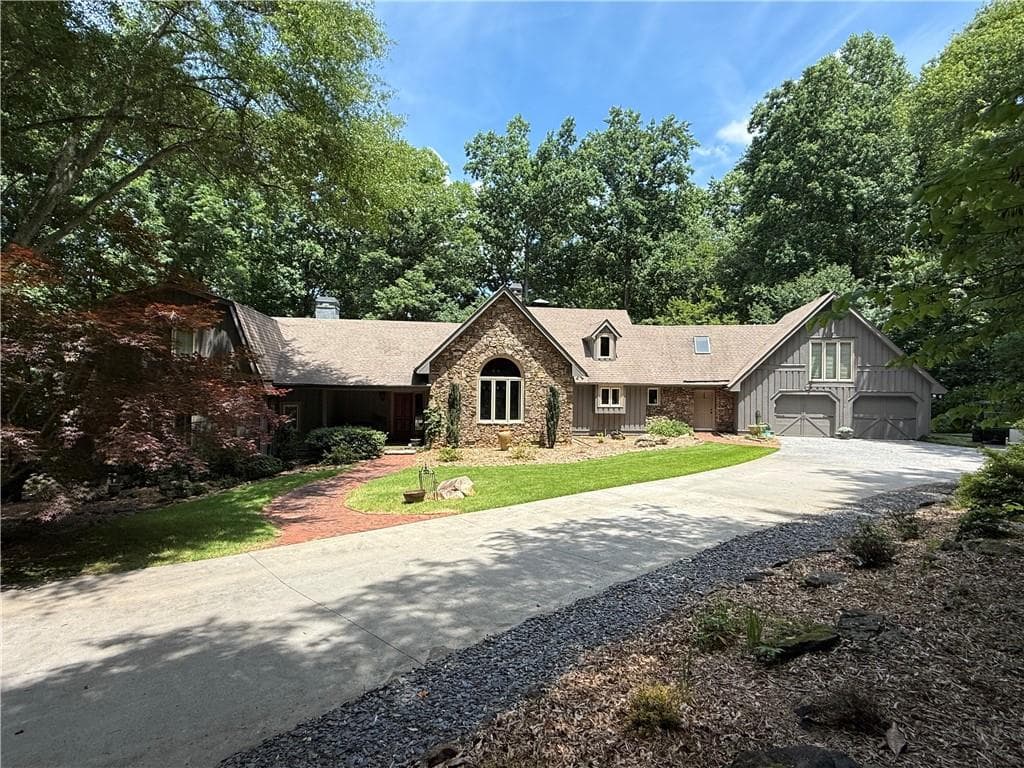 4 bedroom, 4 bathroom, 3,909 sq ft single family residence for sale at 336 Tanglewood Drive, Canton, GA 30115