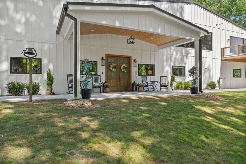 8 bedroom, 11 bathroom, 25,000 sq ft single family residence for sale at 951 Canter Way, Jefferson, GA 30549 — photo 2