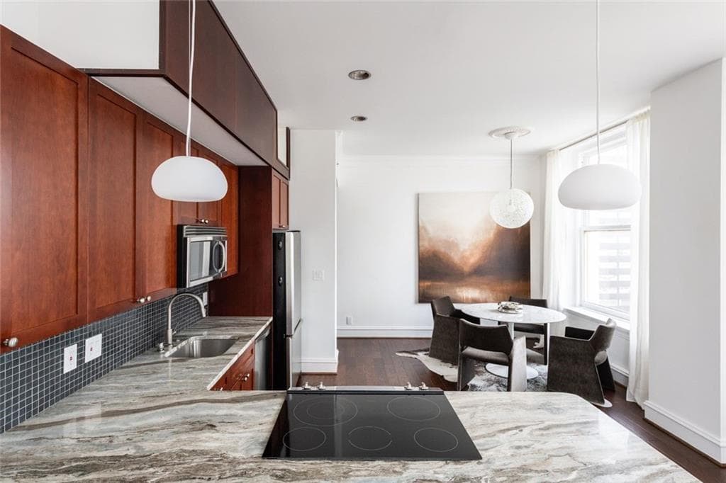 1 bedroom, 2 bathroom, 1,008 sq ft condominium for rent at 57 Forsyth Street 12B, Atlanta, GA 30303 for $2,750 a month — photo 9