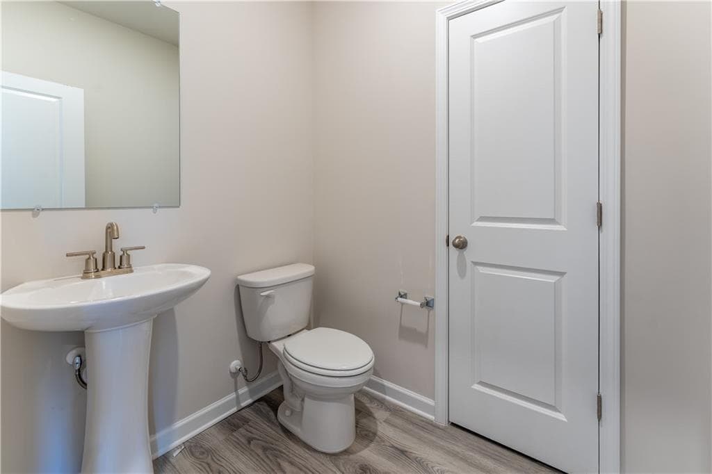 4 bedroom, 3 bathroom, 2,252 sq ft townhouse for rent at 4129 Oakwood Terrace Court, Oakwood, GA 30566 for $2,000 a month — photo 6