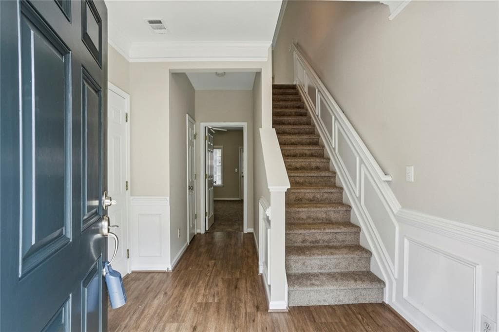3 bedroom, 4 bathroom, 1,742 sq ft townhouse for rent at 642 Bernay Way, Sandy Springs, GA 30350 for $2,650 a month — photo 3