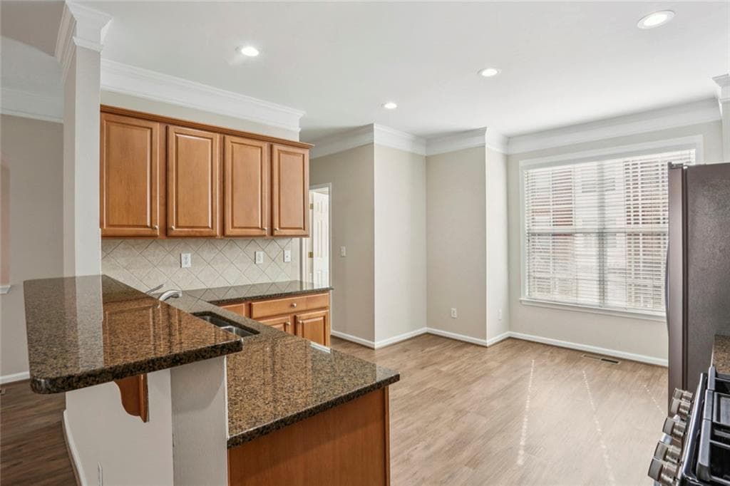 3 bedroom, 4 bathroom, 1,742 sq ft townhouse for rent at 642 Bernay Way, Sandy Springs, GA 30350 for $2,650 a month — photo 7