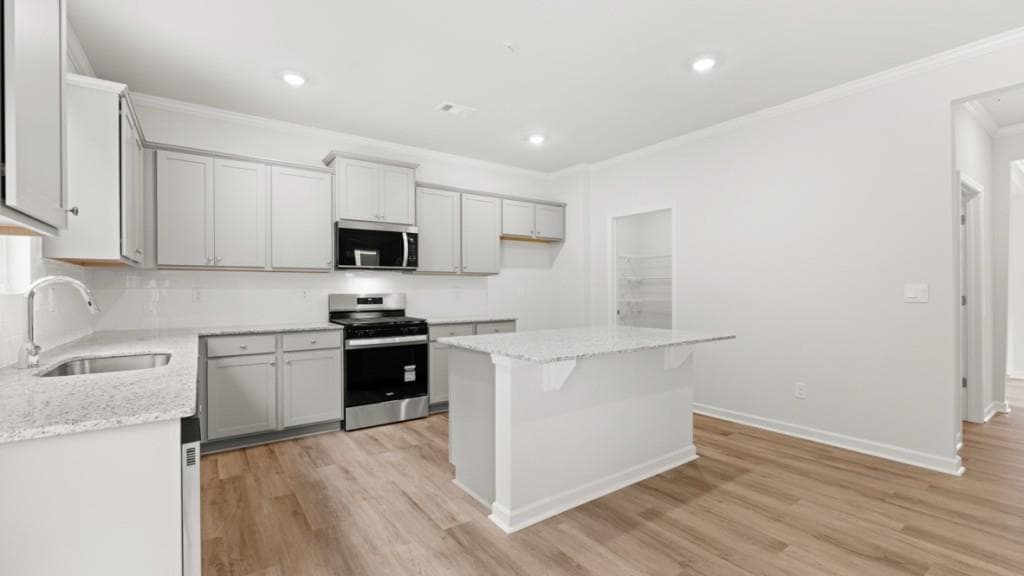 4 bedroom, 3 bathroom, 2,804 sq ft single family residence for sale at 3874 Donetta Drive, Atlanta, GA 30349 — photo 10