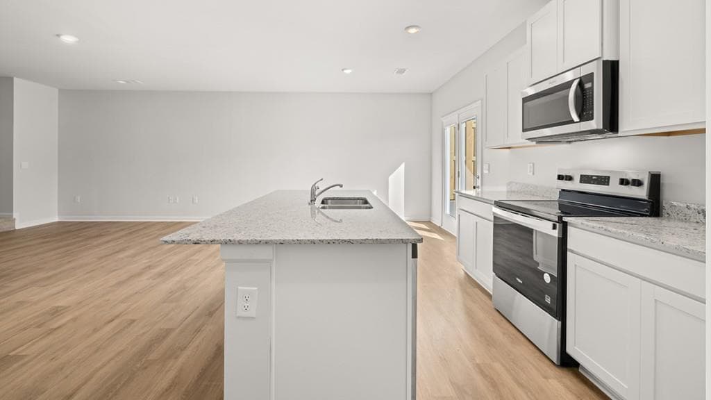 3 bedroom, 3 bathroom, 1,877 sq ft townhouse for sale at 260 Deerberry Drive, Jasper, GA 30143 — photo 8