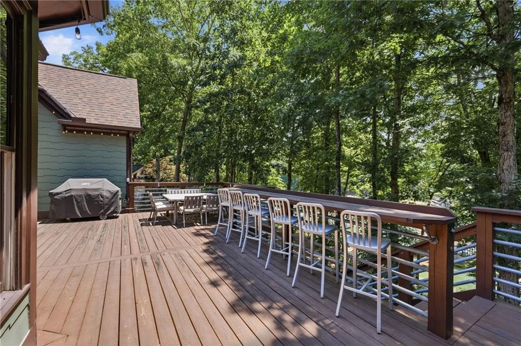 5 bedroom, 6 bathroom, 7,060 sq ft single family residence for sale at 6029 Shadburn Ferry Road, Buford, GA 30518 — photo 8