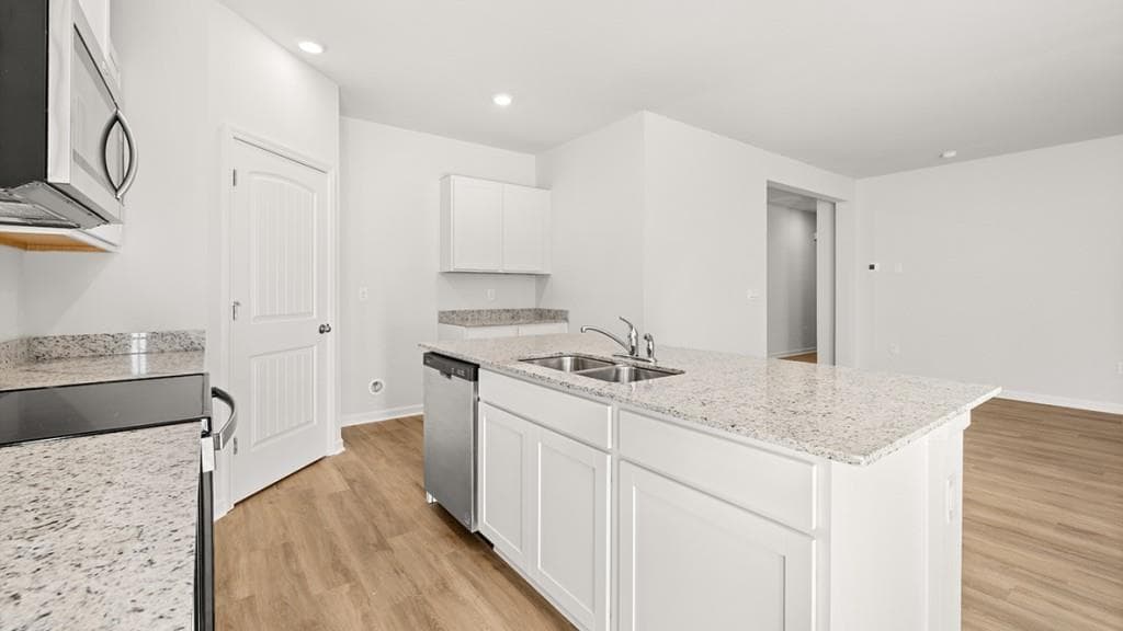 3 bedroom, 3 bathroom, 1,877 sq ft townhouse for sale at 264 Deerberry Drive, Jasper, GA 30143 — photo 7