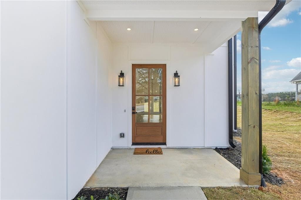 4 bedroom, 4 bathroom, 2,523 sq ft single family residence under contract at 405 Marys Path Lot 7, Loganville, GA 30052 — photo 4