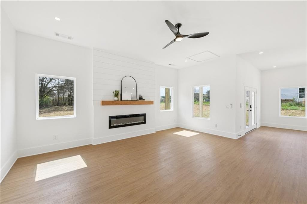 4 bedroom, 4 bathroom, 2,523 sq ft single family residence under contract at 405 Marys Path Lot 7, Loganville, GA 30052 — photo 6