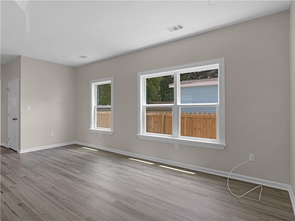5 bedroom, 3 bathroom, 2,588 sq ft single family residence for sale at 1090 Mcdaniel Street, Atlanta, GA 30310 — photo 10