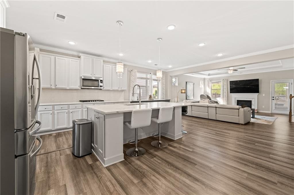 4 bedroom, 4 bathroom, 2,705 sq ft single family residence under contract at 3208 Goldberry Street, Buford, GA 30519 — photo 3