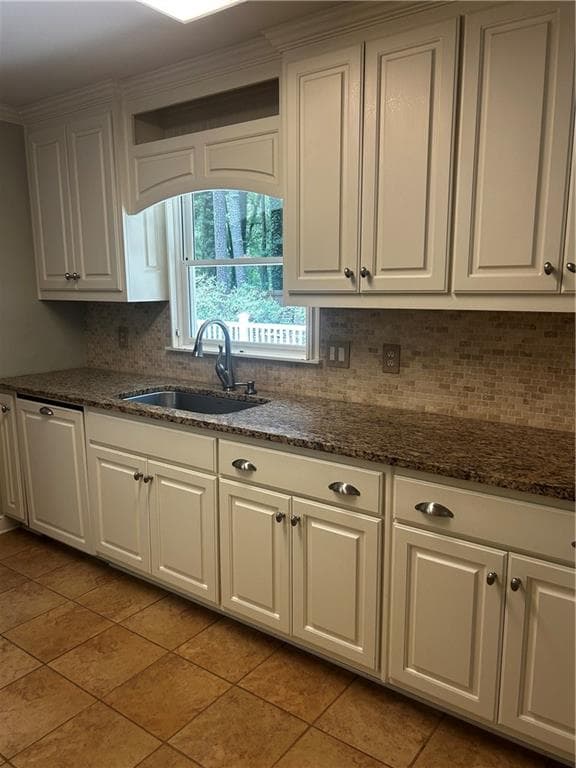 3 bedroom, 2 bathroom, 1,740 sq ft single family residence for rent at 125 Pebble Trail, Alpharetta, GA 30009 for $3,300 a month — photo 3