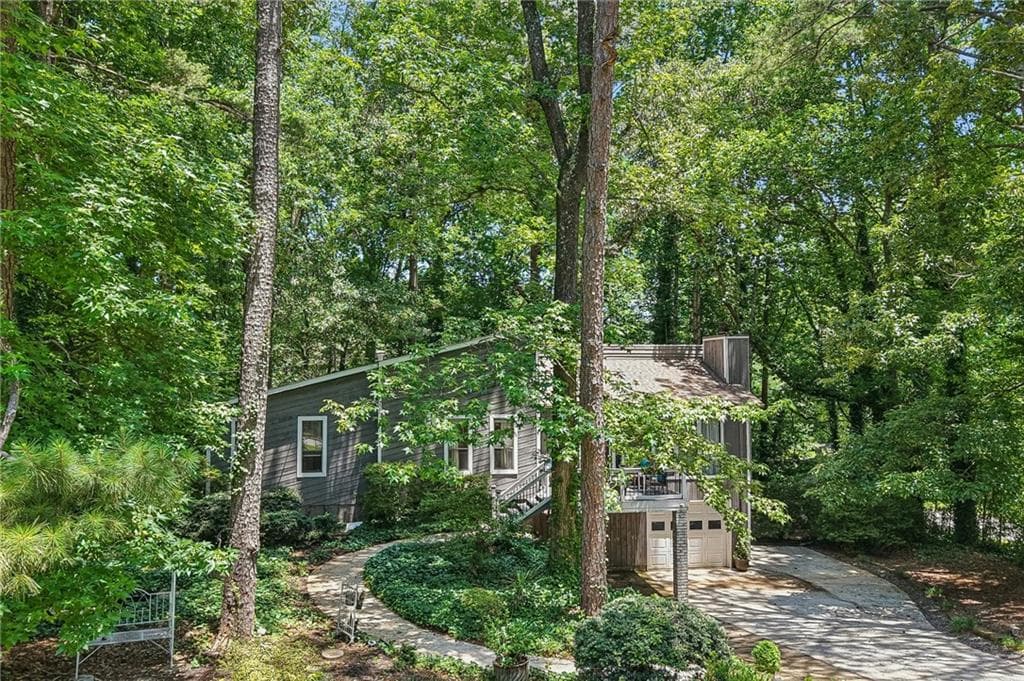 4 bedroom, 2 bathroom, 1,496 sq ft single family residence for sale at 3045 Richmond Road, Woodstock, GA 30189 — photo 3