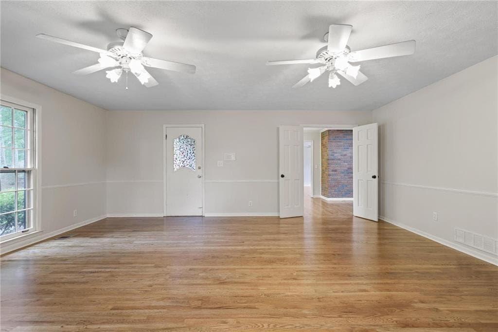 5 bedroom, 5 bathroom, 4,479 sq ft single family residence for sale at 3995 Manson Avenue, Smyrna, GA 30082 — photo 6