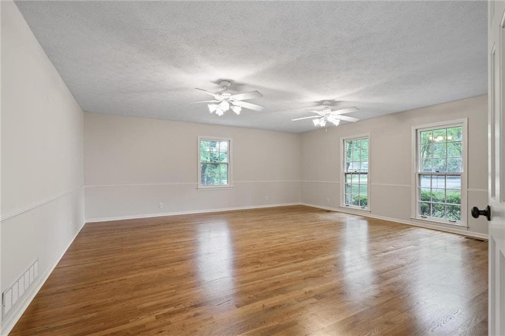 5 bedroom, 5 bathroom, 4,479 sq ft single family residence for sale at 3995 Manson Avenue, Smyrna, GA 30082 — photo 8