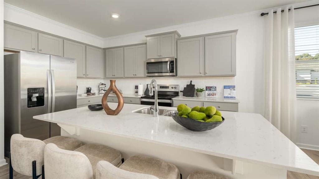 3 bedroom, 3 bathroom, 2,026 sq ft townhouse under contract at 4900 Balsa Point, Acworth, GA 30101 — photo 2