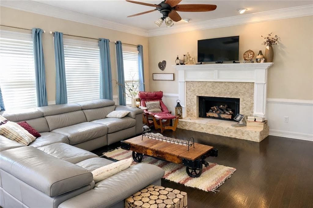 5 bedroom, 4 bathroom, 5,303 sq ft single family residence for sale at 4511 Verdant Woods Court, Powder Springs, GA 30127 — photo 7
