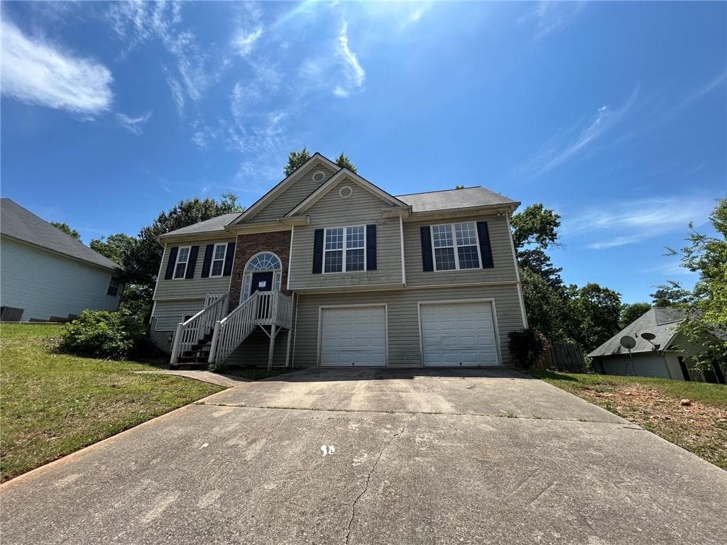 16 Bay Court