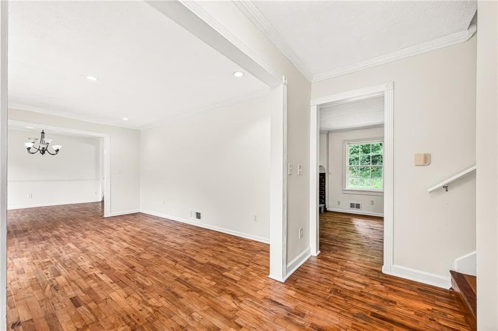 3 bedroom, 2 bathroom, 2,108 sq ft single family residence under contract at 3816 Green Bay Dr, Lawrenceville, GA 30044 — photo 7