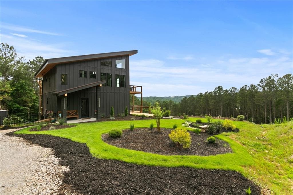 3 bedroom, 2 bathroom, 2,160 sq ft single family residence for sale at 6333 Big Ridge Road, Talking Rock, GA 30175 — photo 3