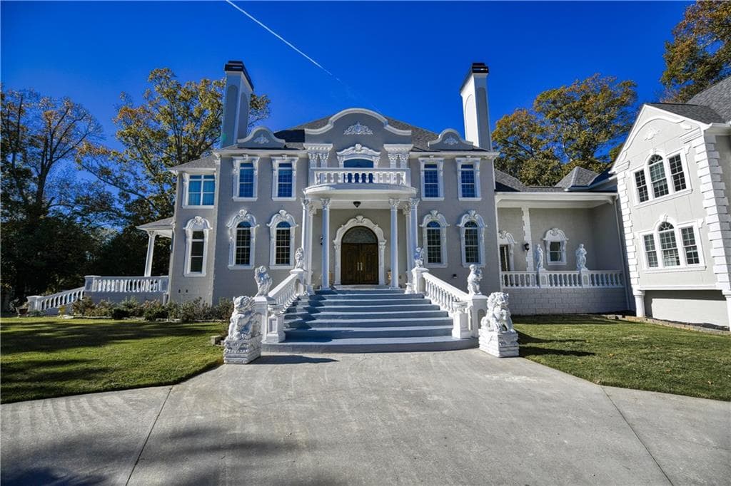 12 bedroom, 15 bathroom, 10,711 sq ft single family residence for sale at 6020 Riverside Drive, Atlanta, GA 30328 — photo 2