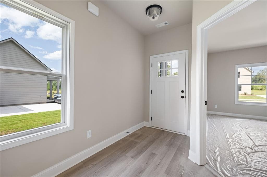 2 bedroom, 2 bathroom, 1,023 sq ft single family residence for sale at 105 Winston Way, Carrollton, GA 30117 — photo 8