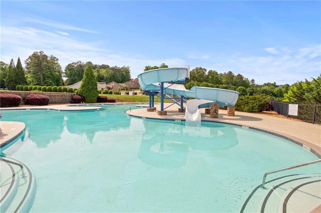 4 bedroom, 3 bathroom, 3,067 sq ft single family residence for sale at 110 Valdosta Avenue, Canton, GA 30114 — photo 5