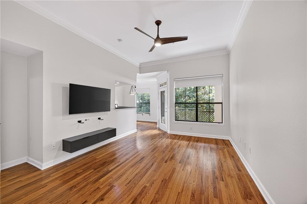 1 bedroom, 1 bathroom, 919 sq ft condominium for sale at 3777 Peachtree Road 1134, Atlanta, GA 30319 — photo 2