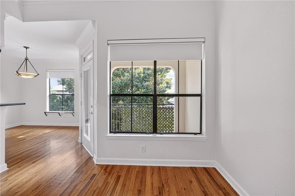 1 bedroom, 1 bathroom, 919 sq ft condominium for sale at 3777 Peachtree Road 1134, Atlanta, GA 30319 — photo 6