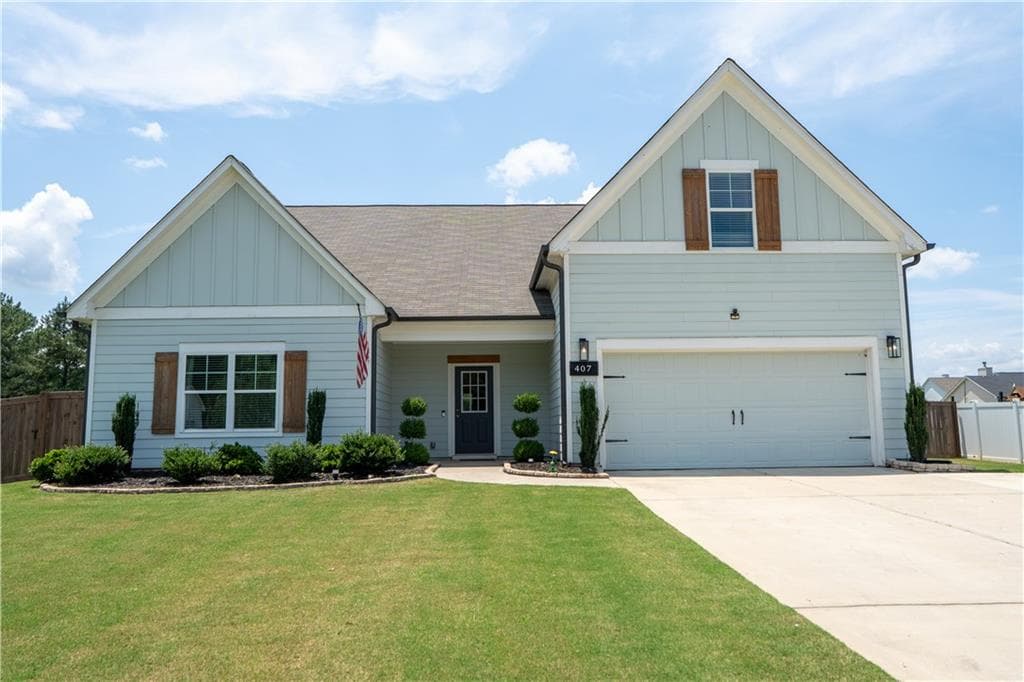 4 bedroom, 3 bathroom, 2,650 sq ft single family residence for sale at 407 Glenn Trail, Winder, GA 30680 — photo 2