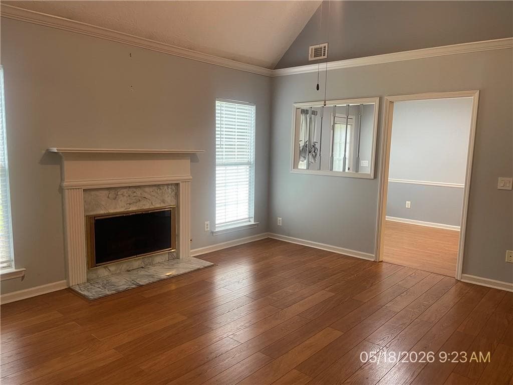 4 bedroom, 3 bathroom, 2,146 sq ft single family residence under contract at 260 Rosewood Circle, Covington, GA 30016 — photo 4