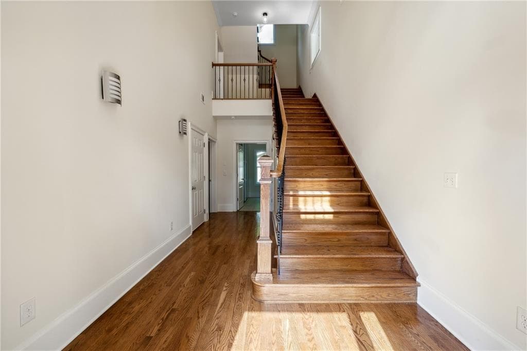 4 bedroom, 4 bathroom, 3,645 sq ft single family residence for sale at 1303 N Druid Hills Road, Brookhaven, GA 30319 — photo 3