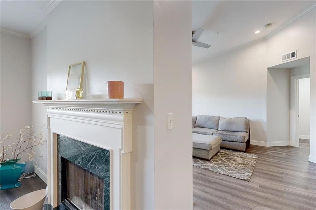 2 bedroom, 3 bathroom, 1,740 sq ft condominium for sale at 3275 Lenox Road 413, Atlanta, GA 30324 — photo 9