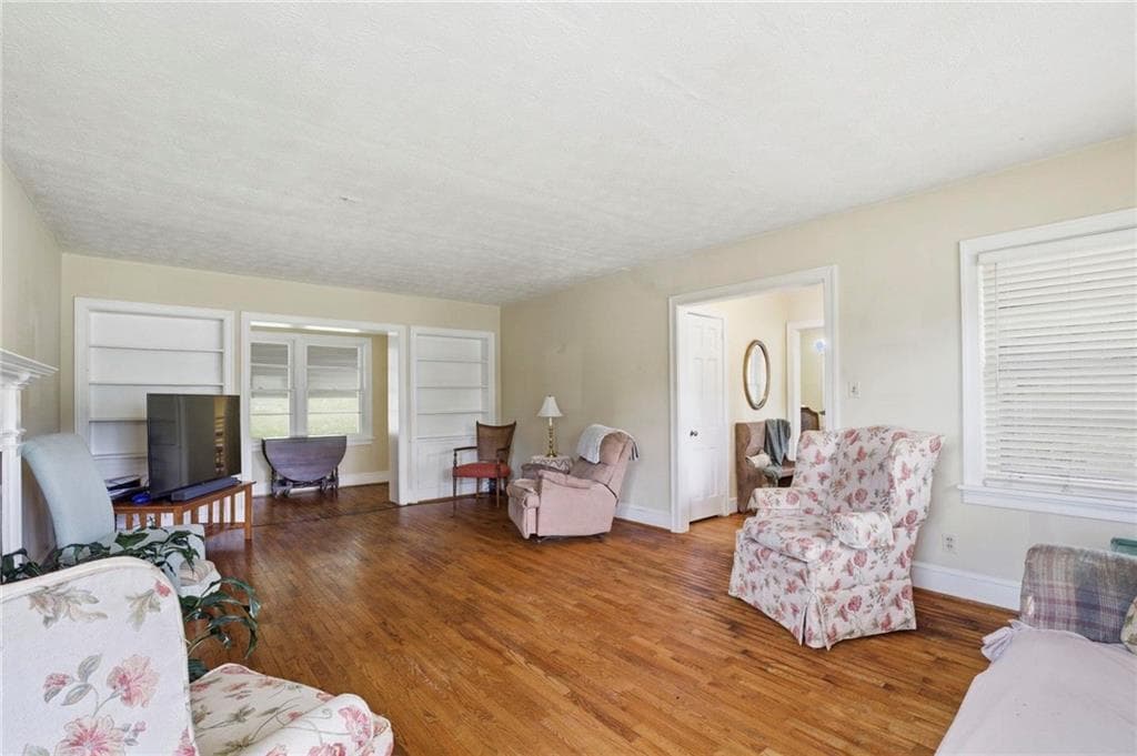 3 bedroom, 2 bathroom, 1,662 sq ft single family residence for sale at 101 Keown Road, Rome, GA 30161 — photo 6