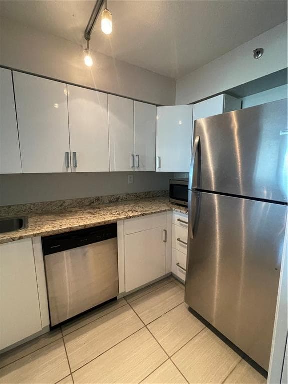 1 bedroom, 1 bathroom, 807 sq ft condominium for rent at 2870 Pharr Court South 1802, Atlanta, GA 30305 for $1,850 a month — photo 4