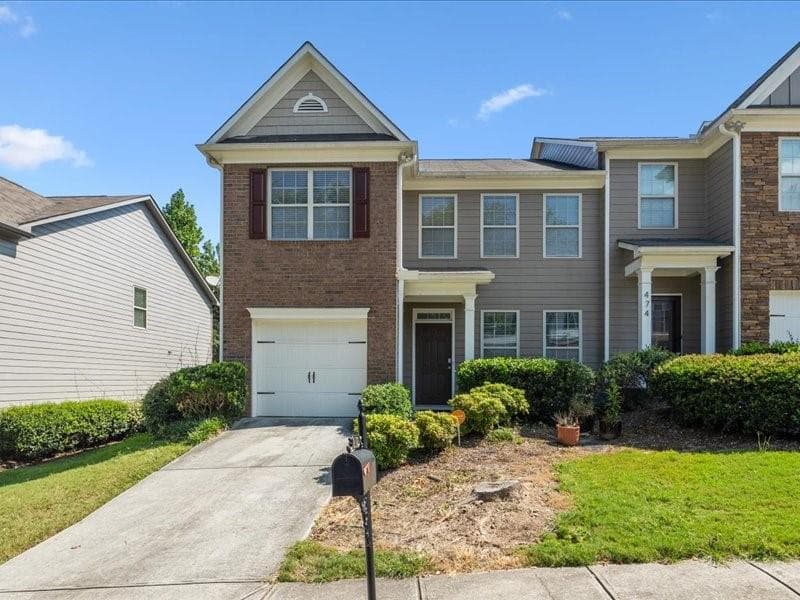 3 bedroom, 3 bathroom, 1,808 sq ft townhouse for rent at 472 Tufton Trail, Atlanta, GA 30354 for $2,195 a month — photo 1 of 36